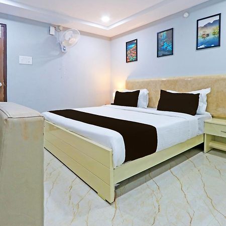 Super Townhouse Qualia Elite S R Nagar Hotel ไฮเดอราบัด ภายนอก รูปภาพ