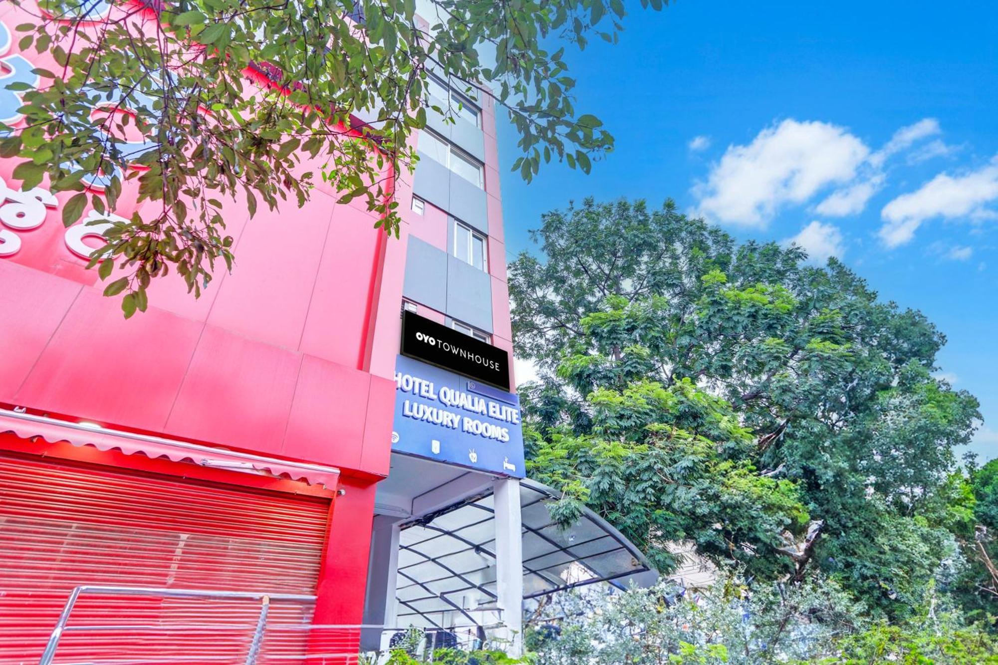 Super Townhouse Qualia Elite S R Nagar Hotel ไฮเดอราบัด ภายนอก รูปภาพ