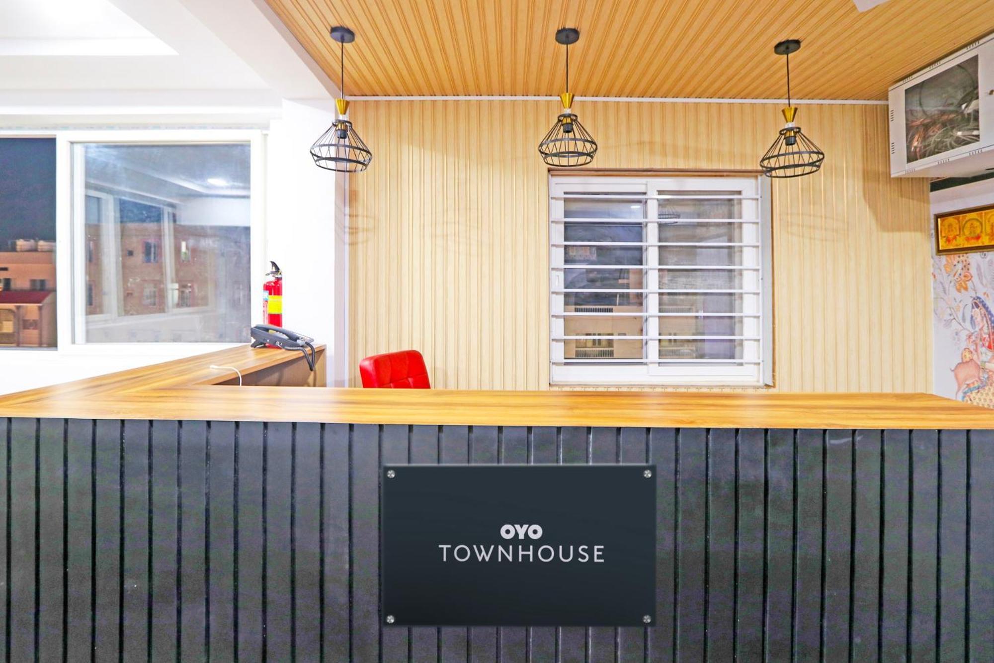Super Townhouse Qualia Elite S R Nagar Hotel ไฮเดอราบัด ภายนอก รูปภาพ