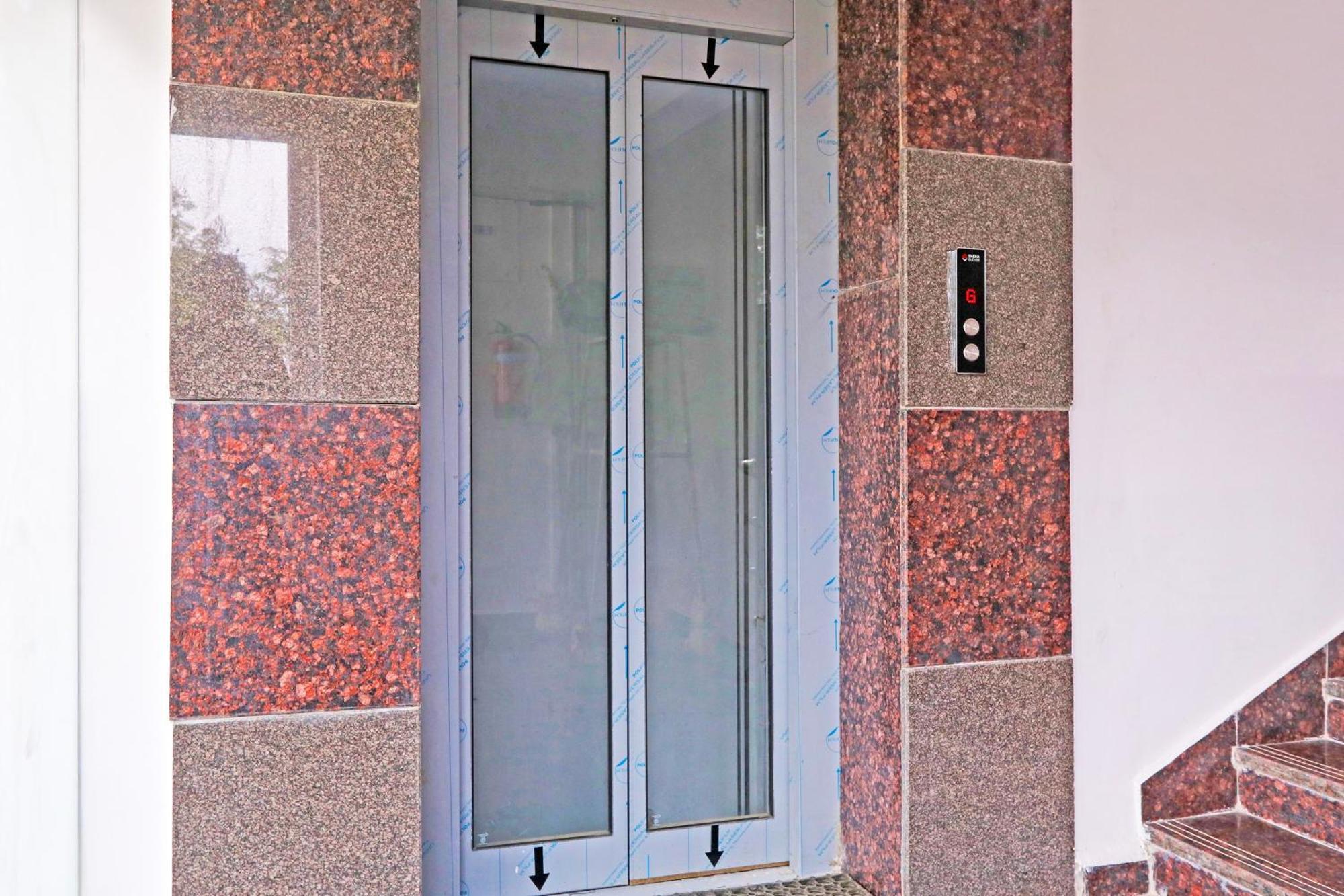 Super Townhouse Qualia Elite S R Nagar Hotel ไฮเดอราบัด ภายนอก รูปภาพ