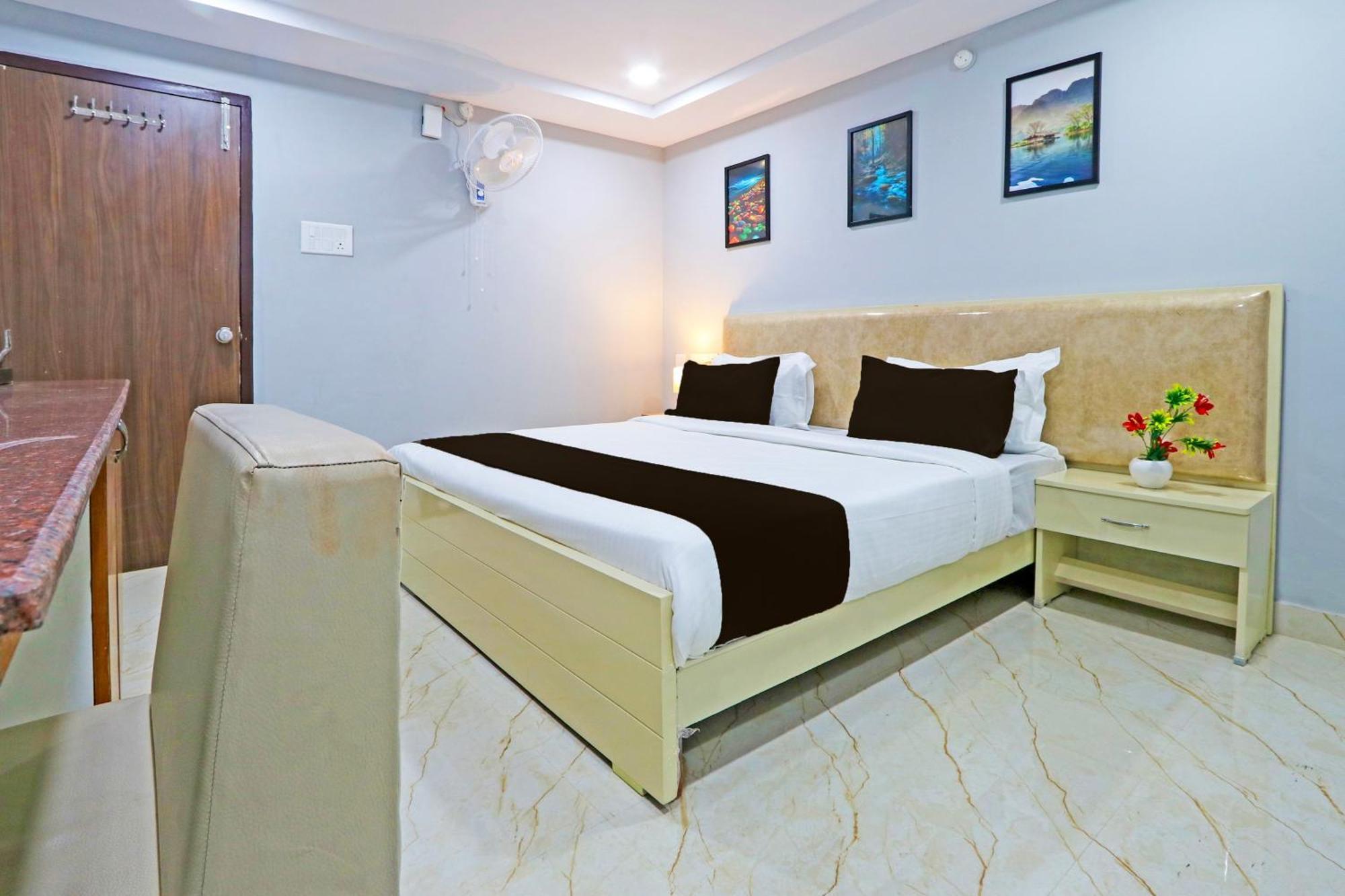 Super Townhouse Qualia Elite S R Nagar Hotel ไฮเดอราบัด ภายนอก รูปภาพ