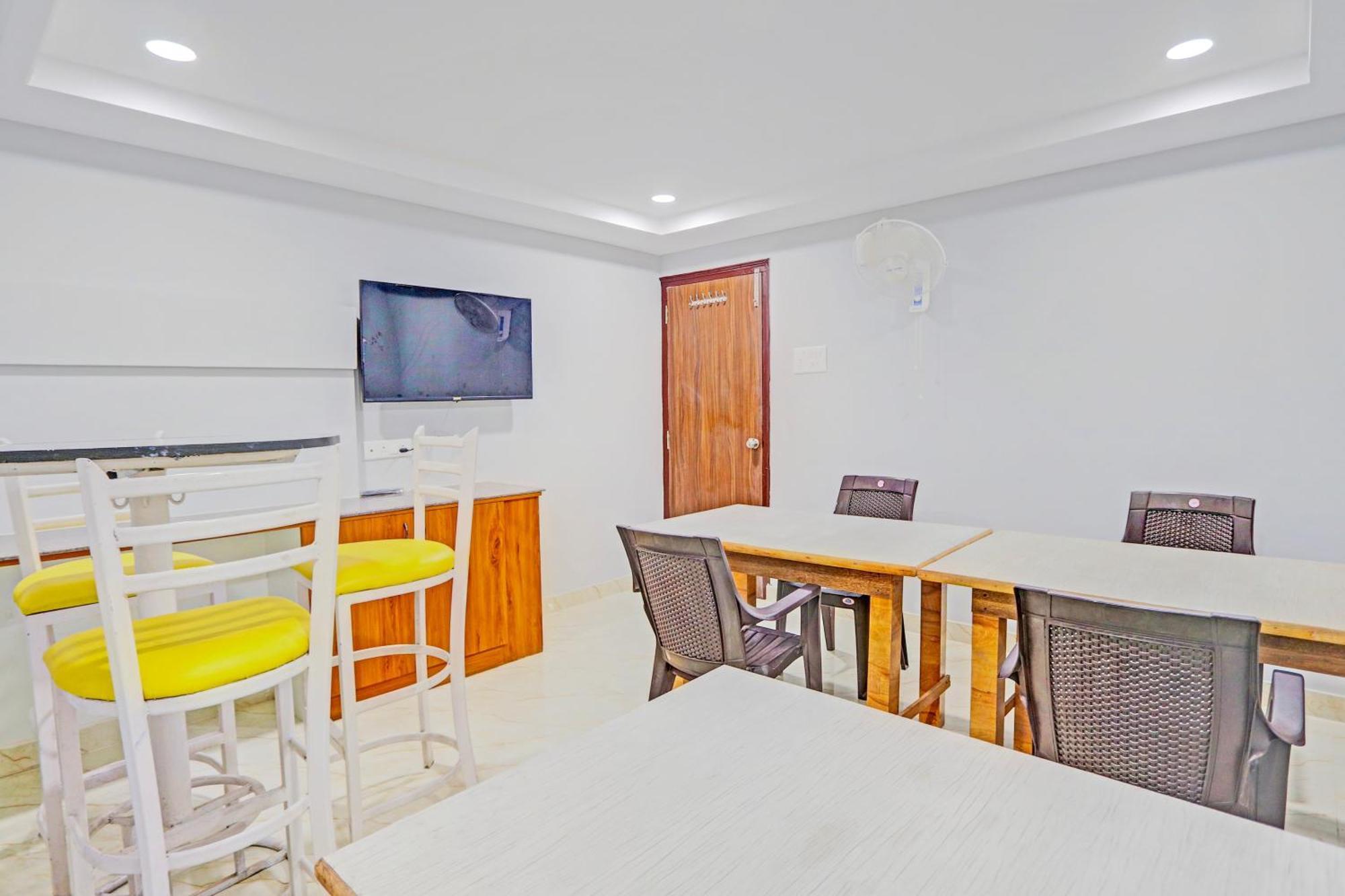 Super Townhouse Qualia Elite S R Nagar Hotel ไฮเดอราบัด ภายนอก รูปภาพ